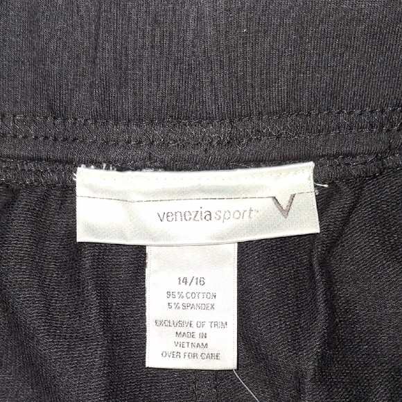NWT Vintage Venezia Women's Classic Black Boot Cut Pants - Picture 2 of 12
